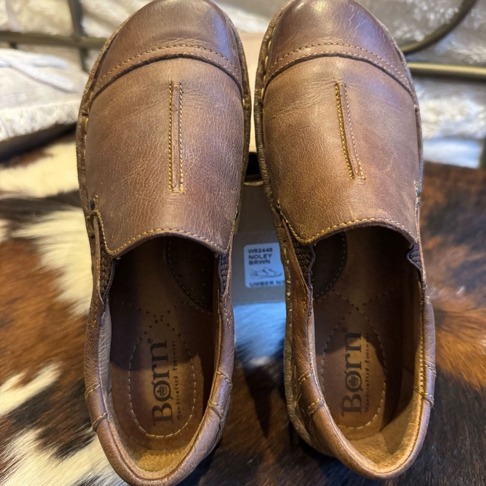 Classic Born Leather Noley Shoes size 6.5 NIB
